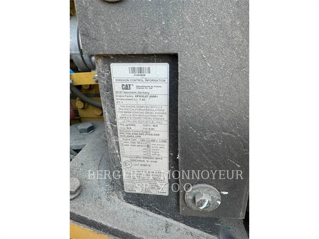 CAT 962M Фронтальные погрузчики