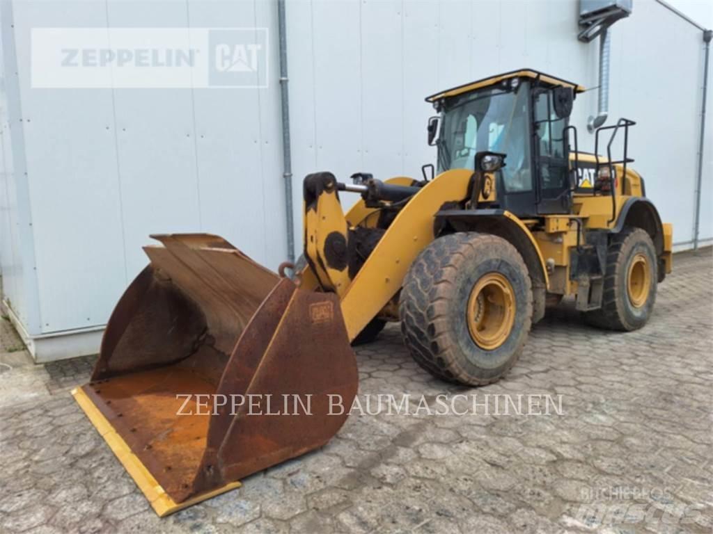 CAT 962M Фронтальные погрузчики