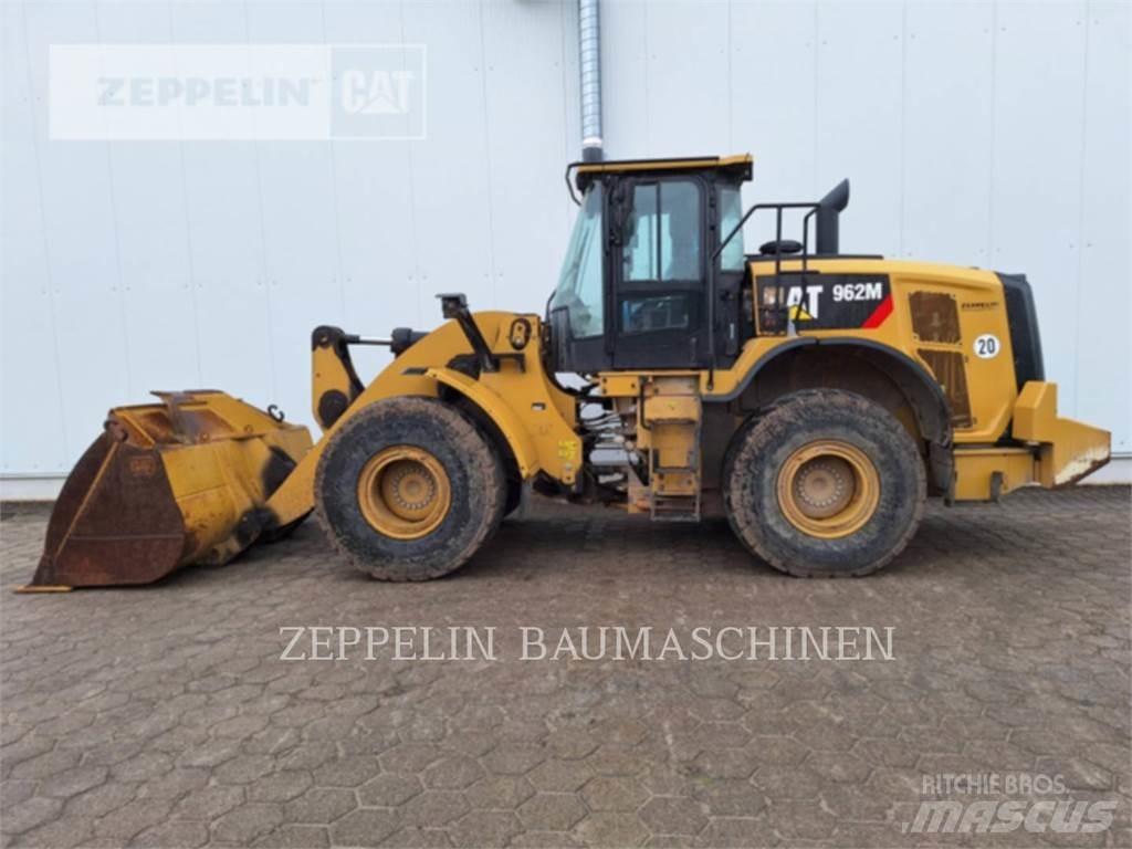 CAT 962M Фронтальные погрузчики