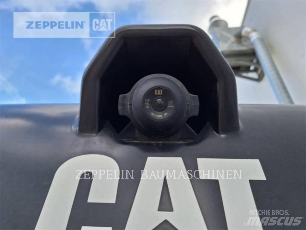 CAT 962M Фронтальные погрузчики