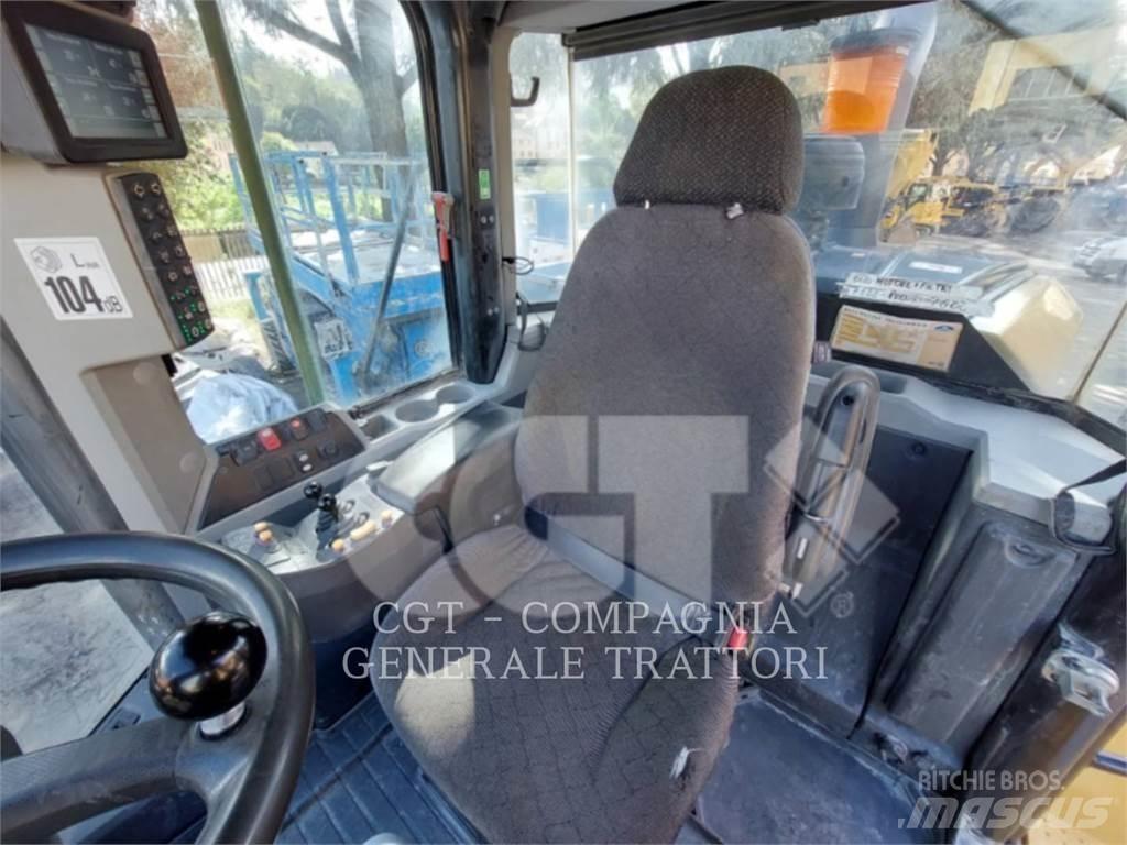 CAT 962M Фронтальные погрузчики