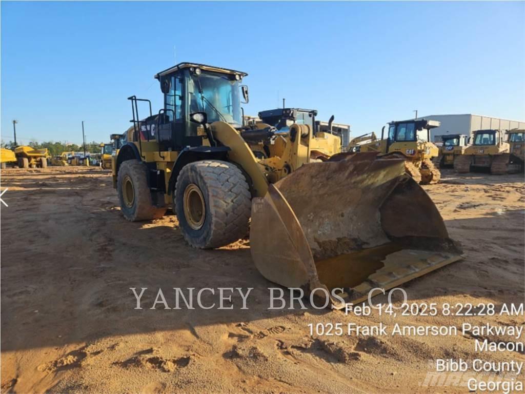 CAT 962M Фронтальные погрузчики