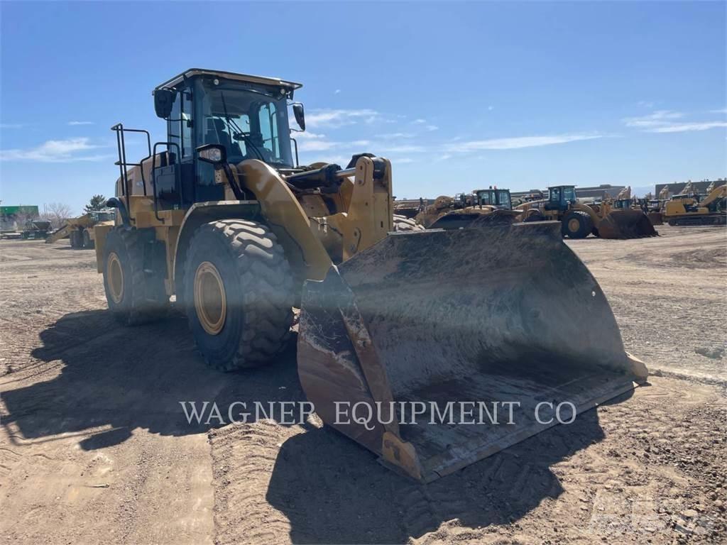 CAT 962M Фронтальные погрузчики