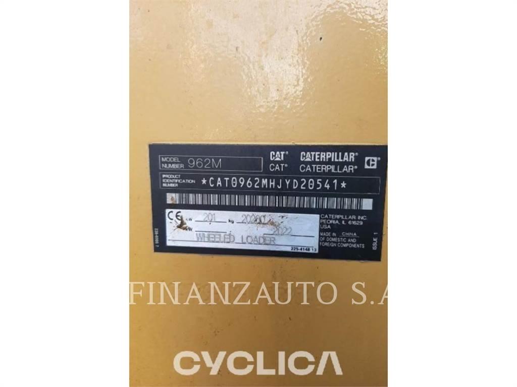 CAT 962M Фронтальные погрузчики