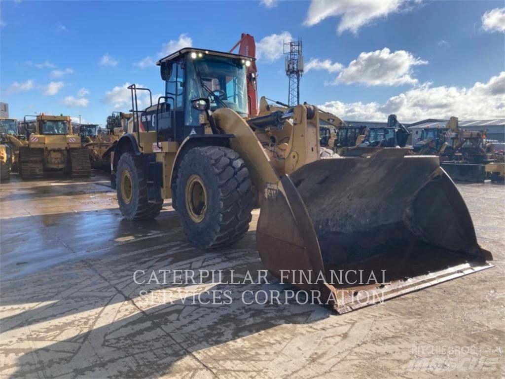 CAT 962M Фронтальные погрузчики