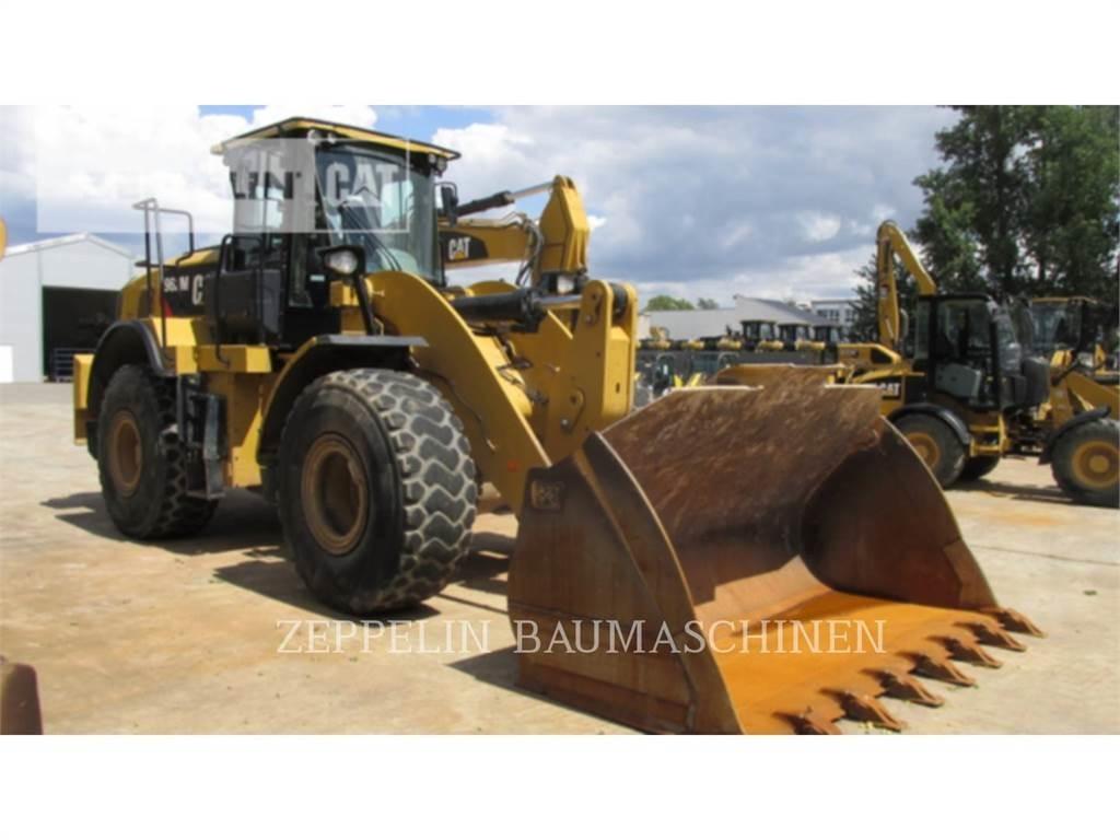 CAT 962M Фронтальные погрузчики