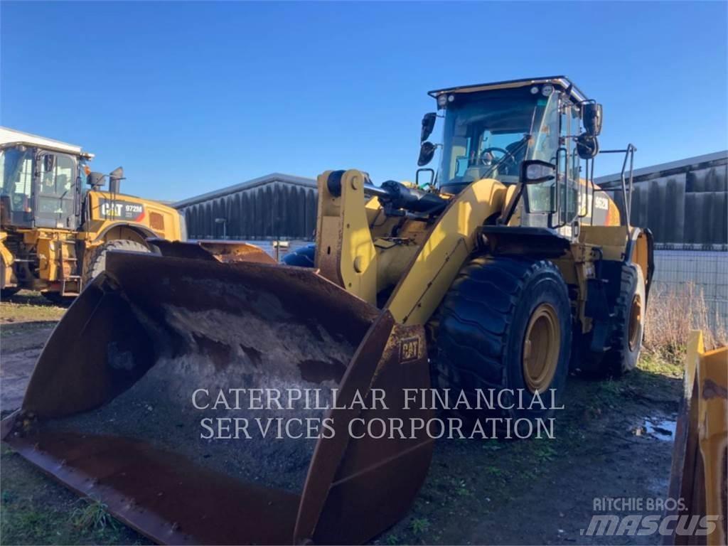 CAT 962M Фронтальные погрузчики