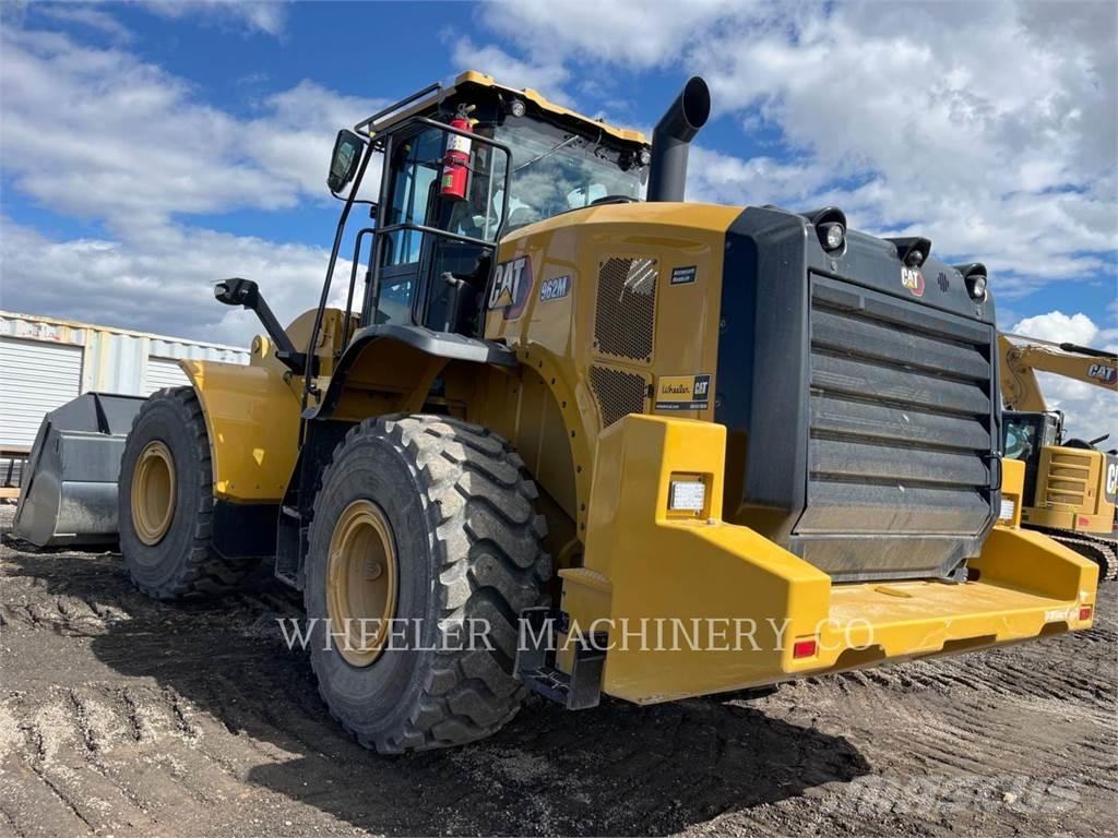 CAT 962M QC Фронтальные погрузчики