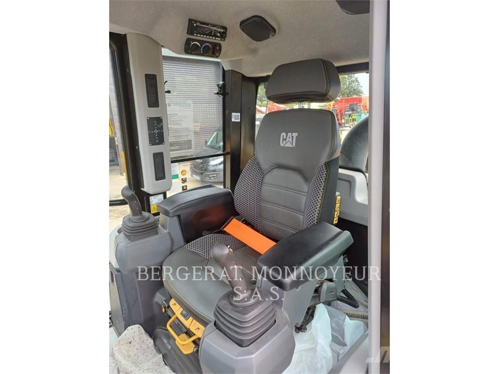 CAT 963 Гусеничные фронтальные погрузчики