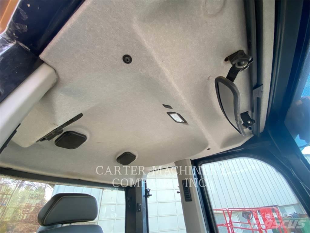 CAT 963-12 Гусеничные фронтальные погрузчики