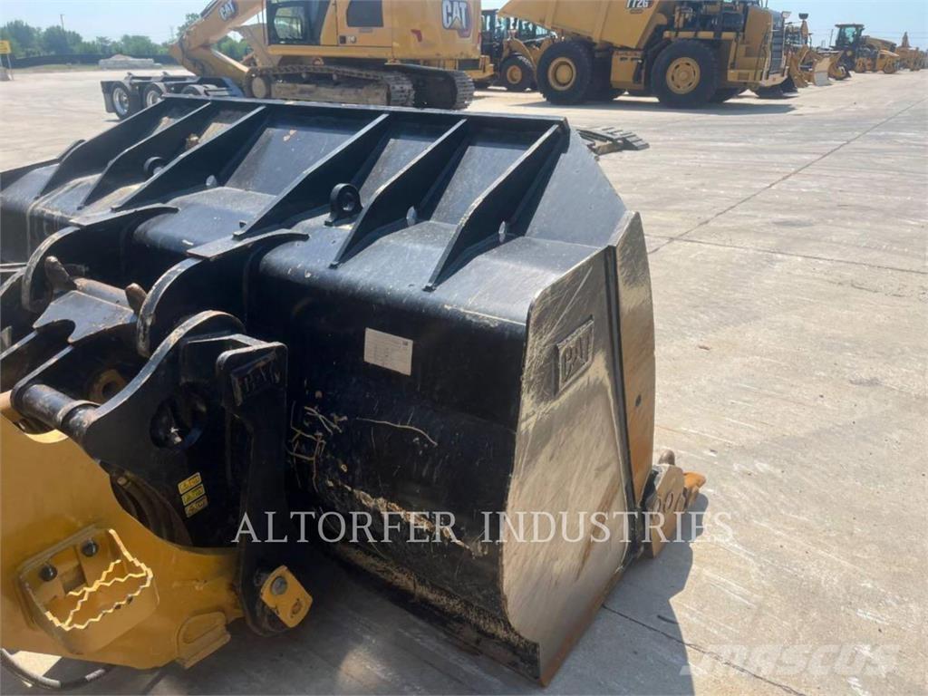 CAT 963-12 Гусеничные фронтальные погрузчики