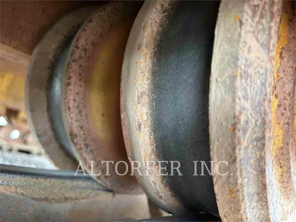 CAT 963K Фронтальные погрузчики