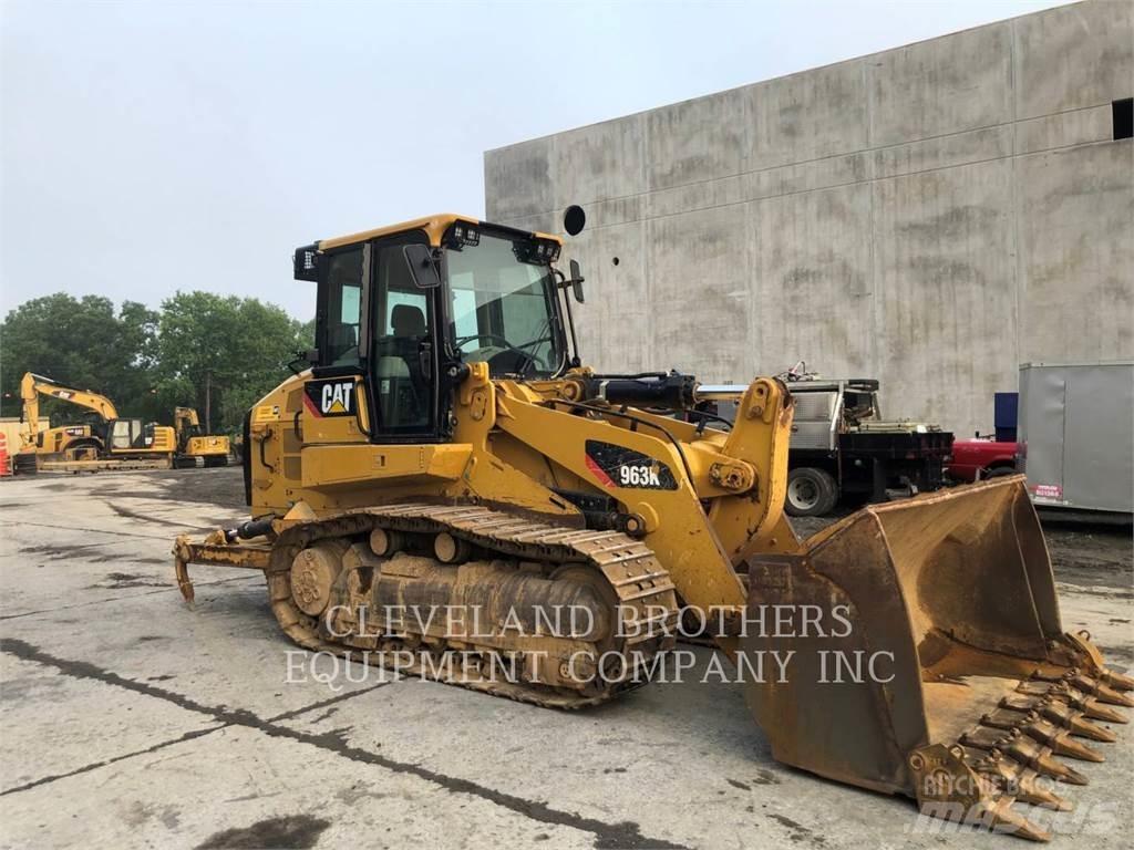 CAT 963K Гусеничные фронтальные погрузчики
