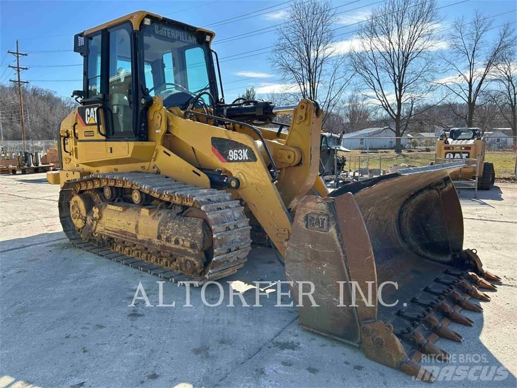 CAT 963K Гусеничные фронтальные погрузчики