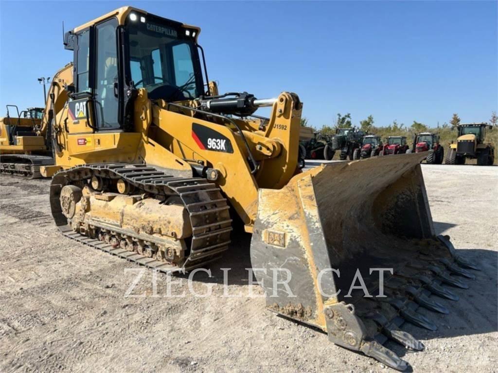 CAT 963K Гусеничные фронтальные погрузчики