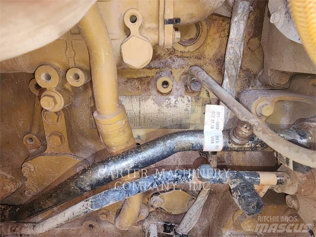CAT 963K Гусеничные фронтальные погрузчики