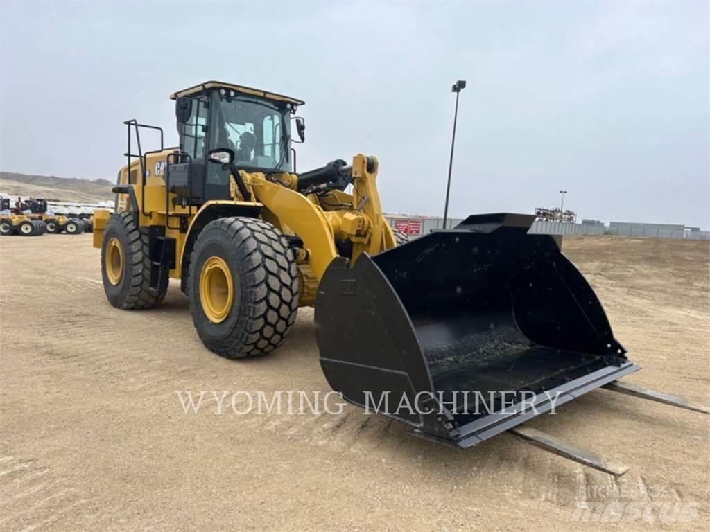 CAT 966 Фронтальные погрузчики