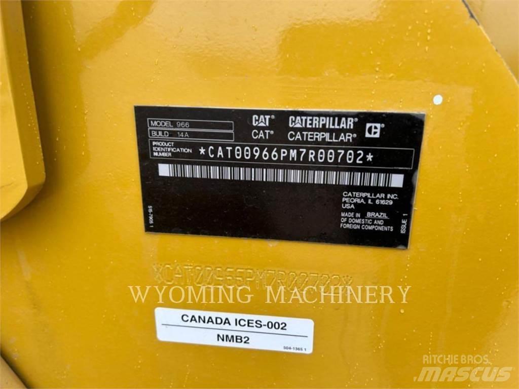 CAT 966 Фронтальные погрузчики
