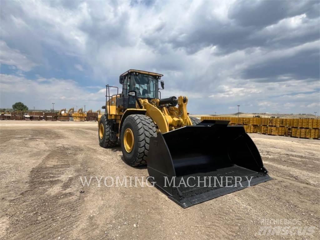 CAT 966 Фронтальные погрузчики