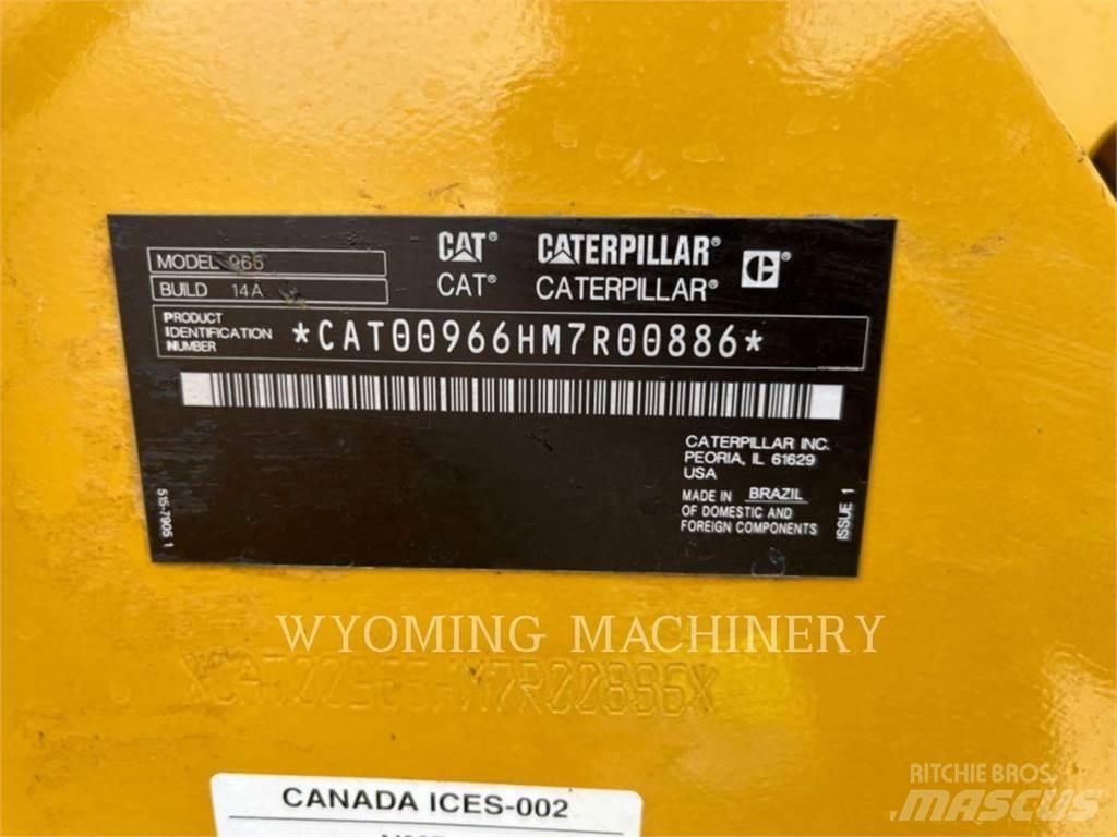 CAT 966 Фронтальные погрузчики