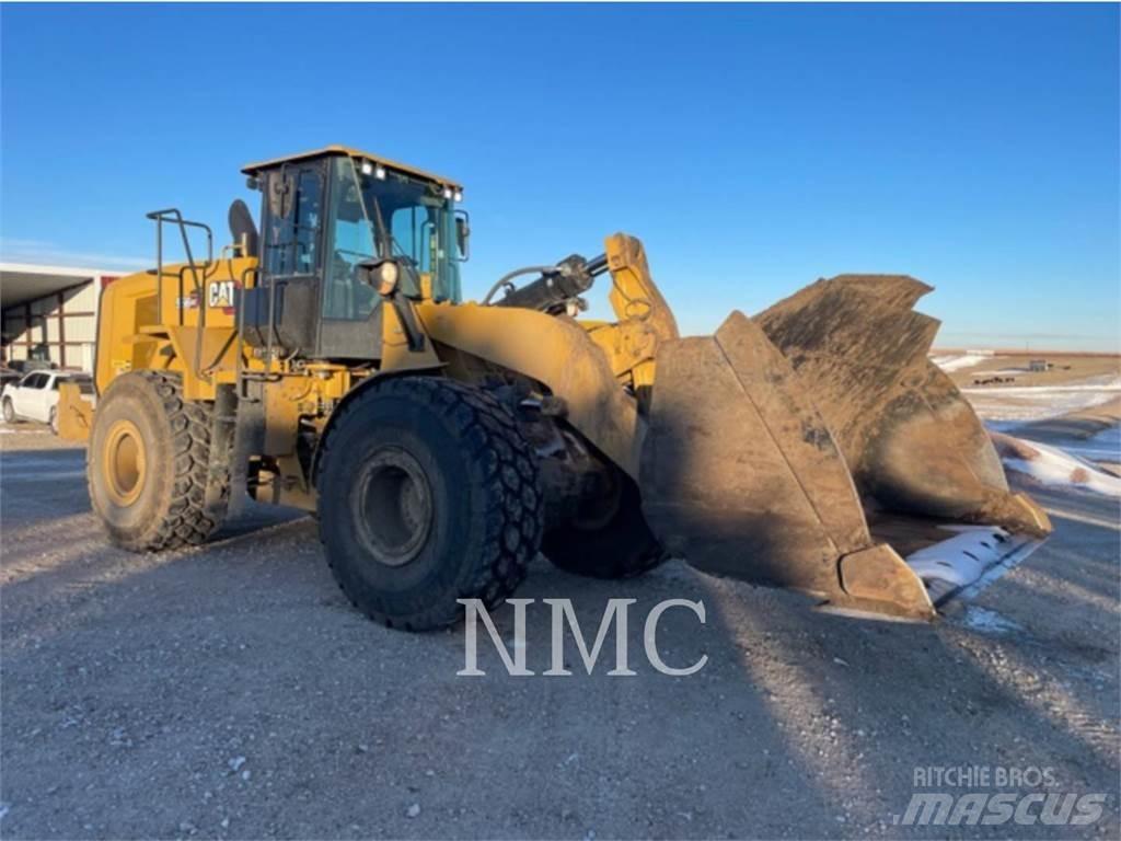 CAT 966 Фронтальные погрузчики