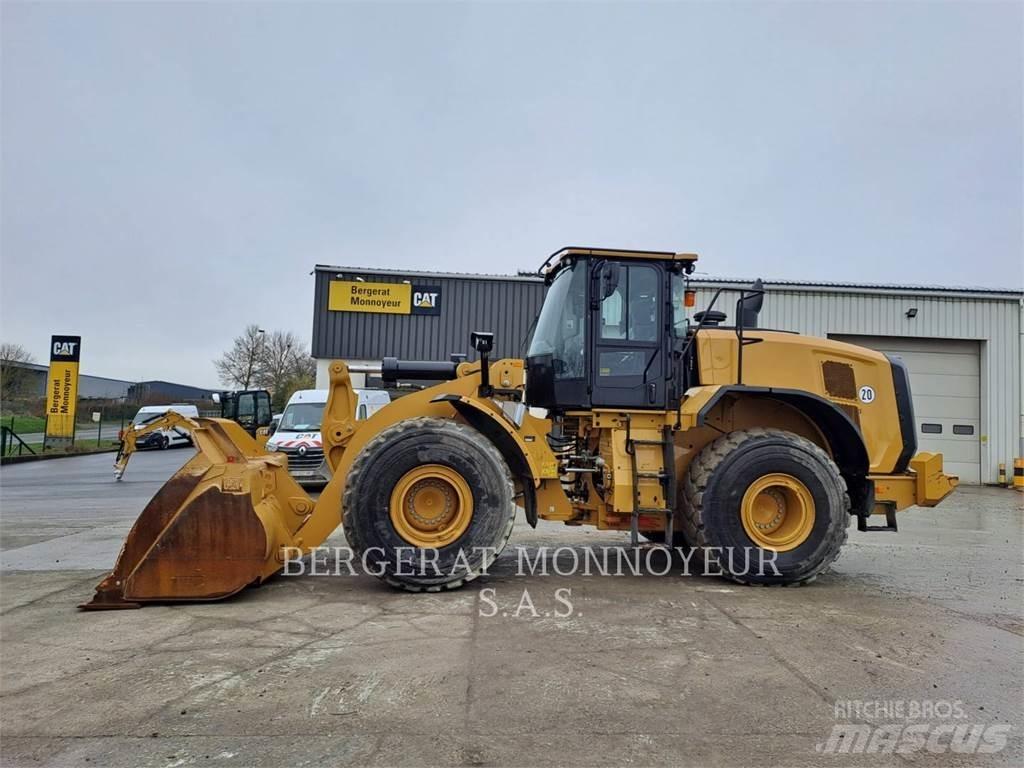 CAT 966 Фронтальные погрузчики