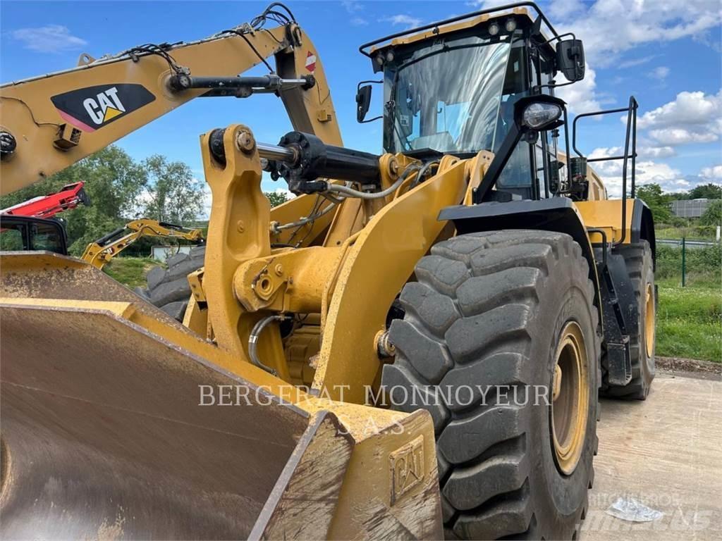 CAT 966 Фронтальные погрузчики
