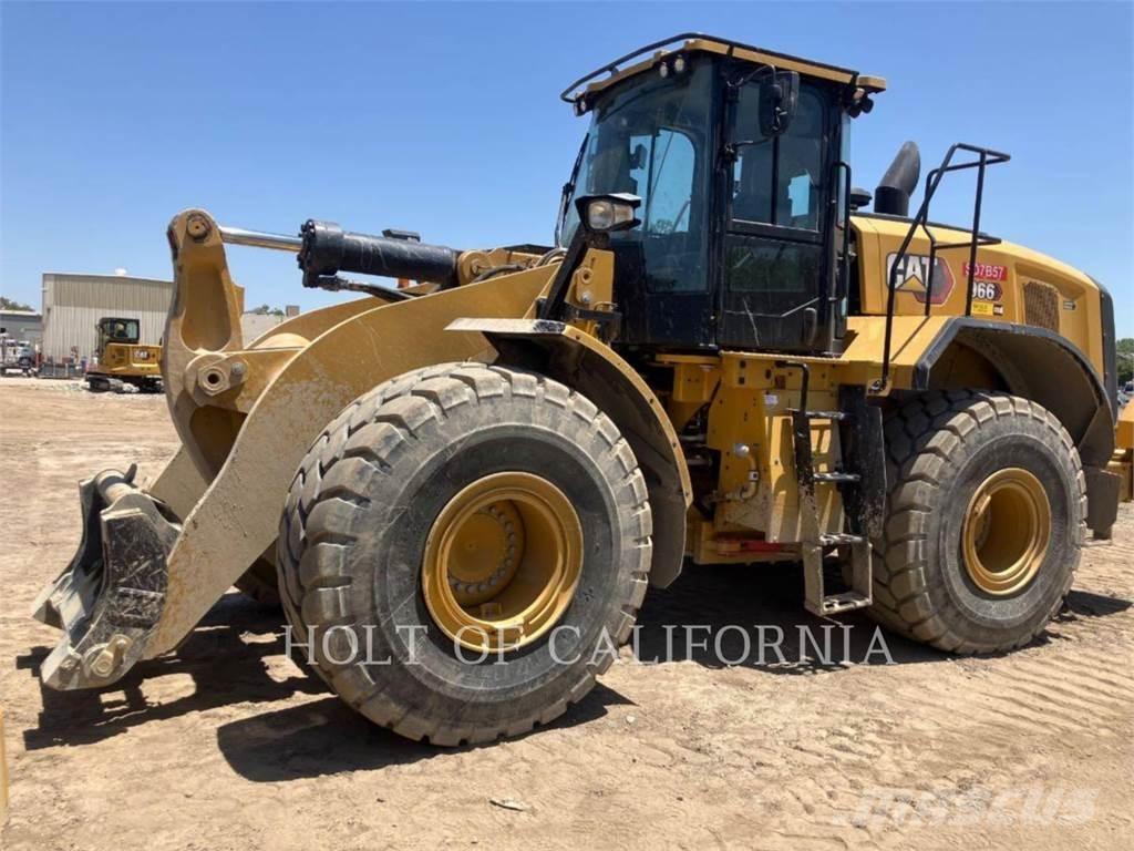 CAT 966 Фронтальные погрузчики