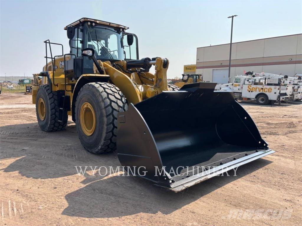 CAT 966 Фронтальные погрузчики