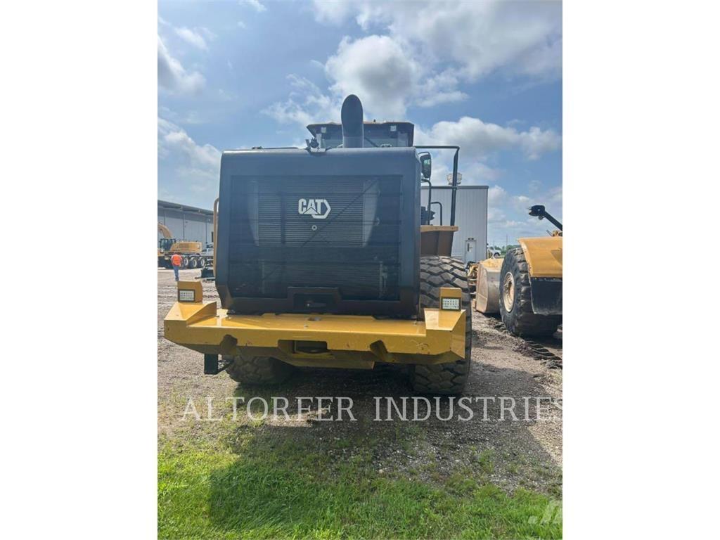 CAT 966-01GC Фронтальные погрузчики