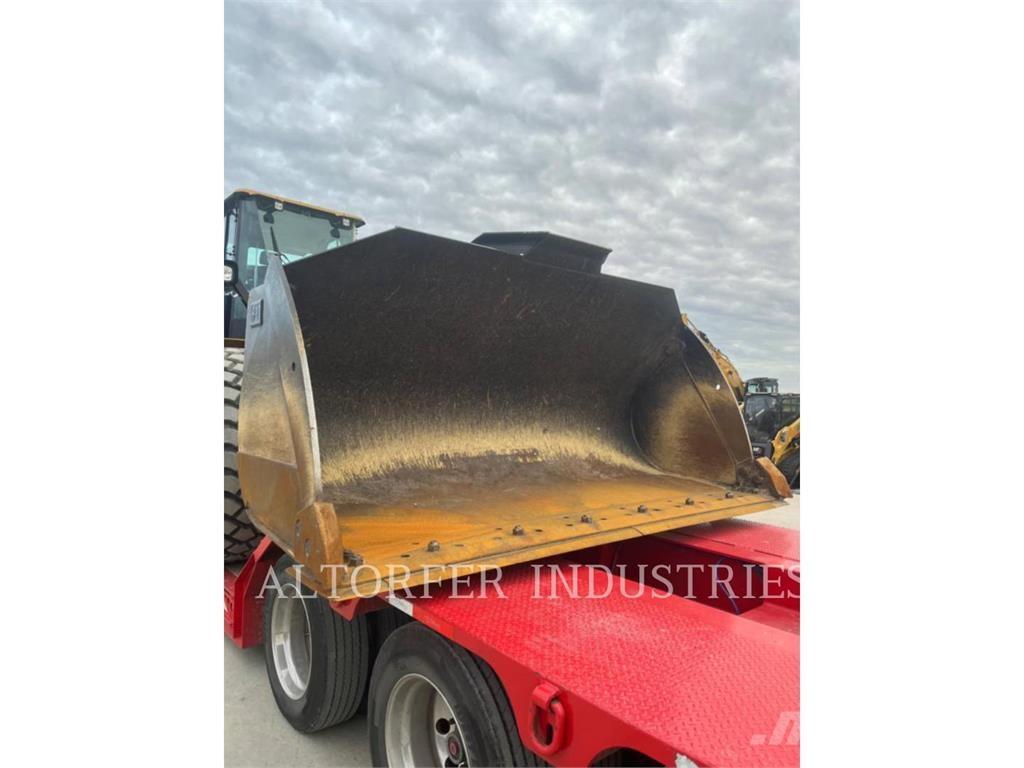 CAT 966-01GC Фронтальные погрузчики