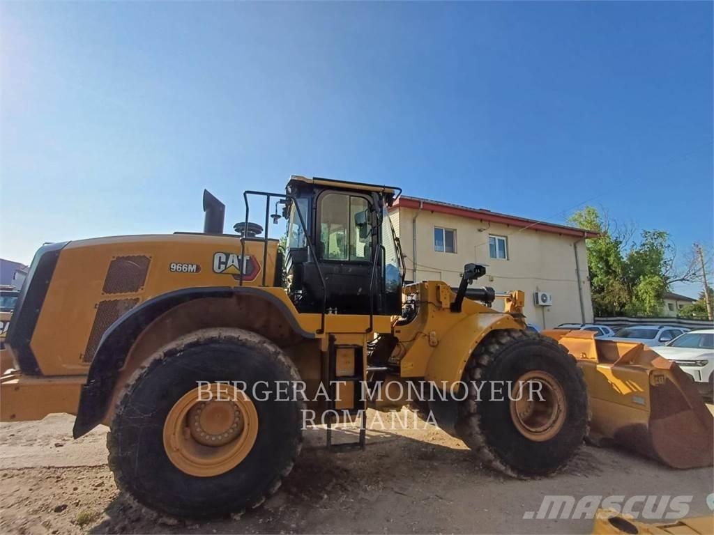 CAT 966 M Фронтальные погрузчики