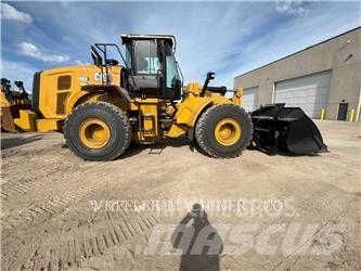 CAT 966 QC Фронтальные погрузчики