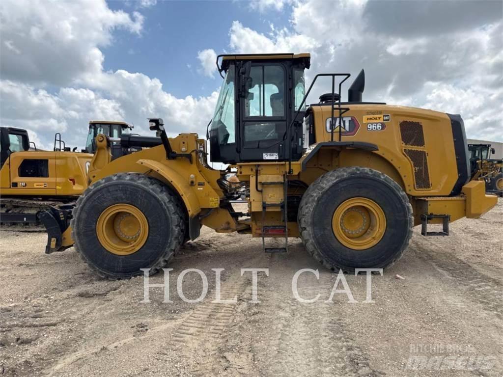 CAT 966 QC Фронтальные погрузчики