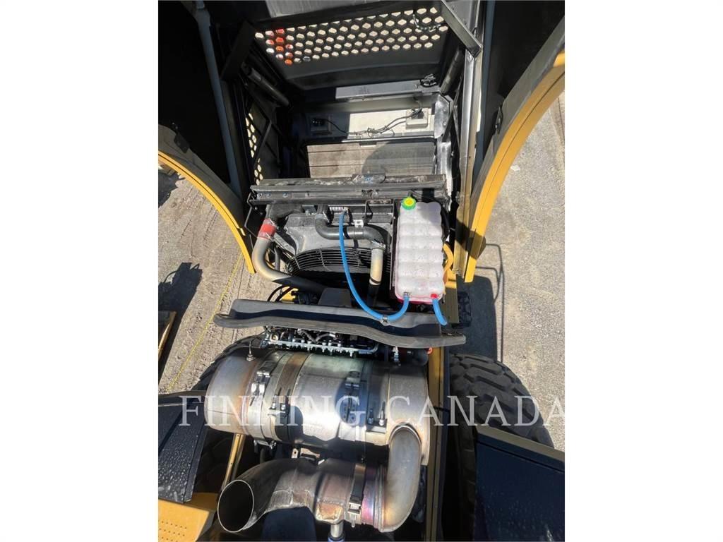 CAT 966K Фронтальные погрузчики