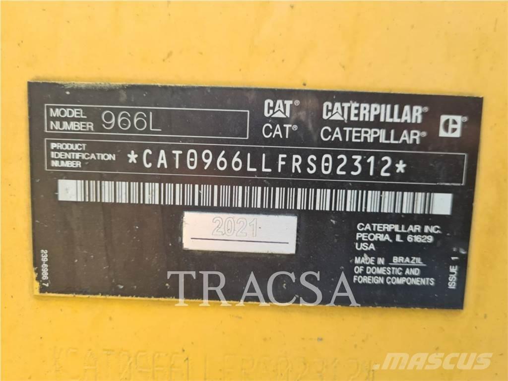 CAT 966L Фронтальные погрузчики