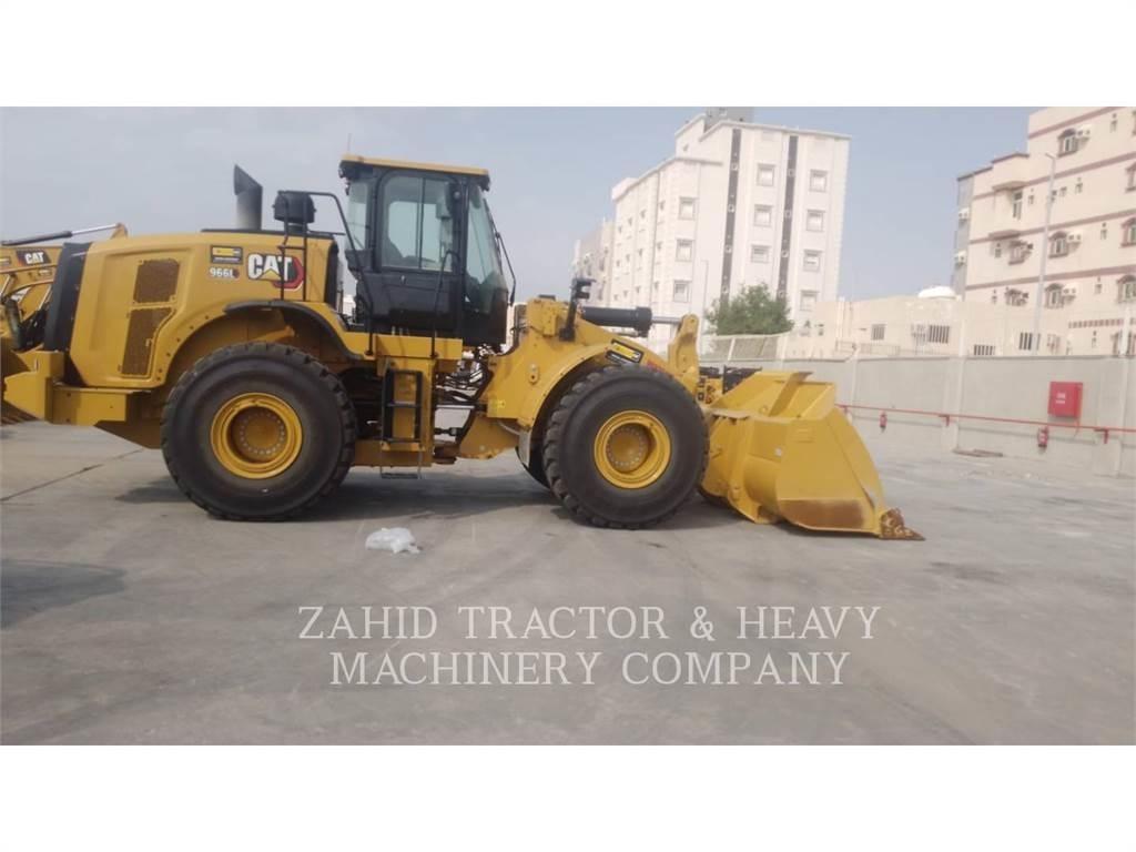CAT 966L Фронтальные погрузчики