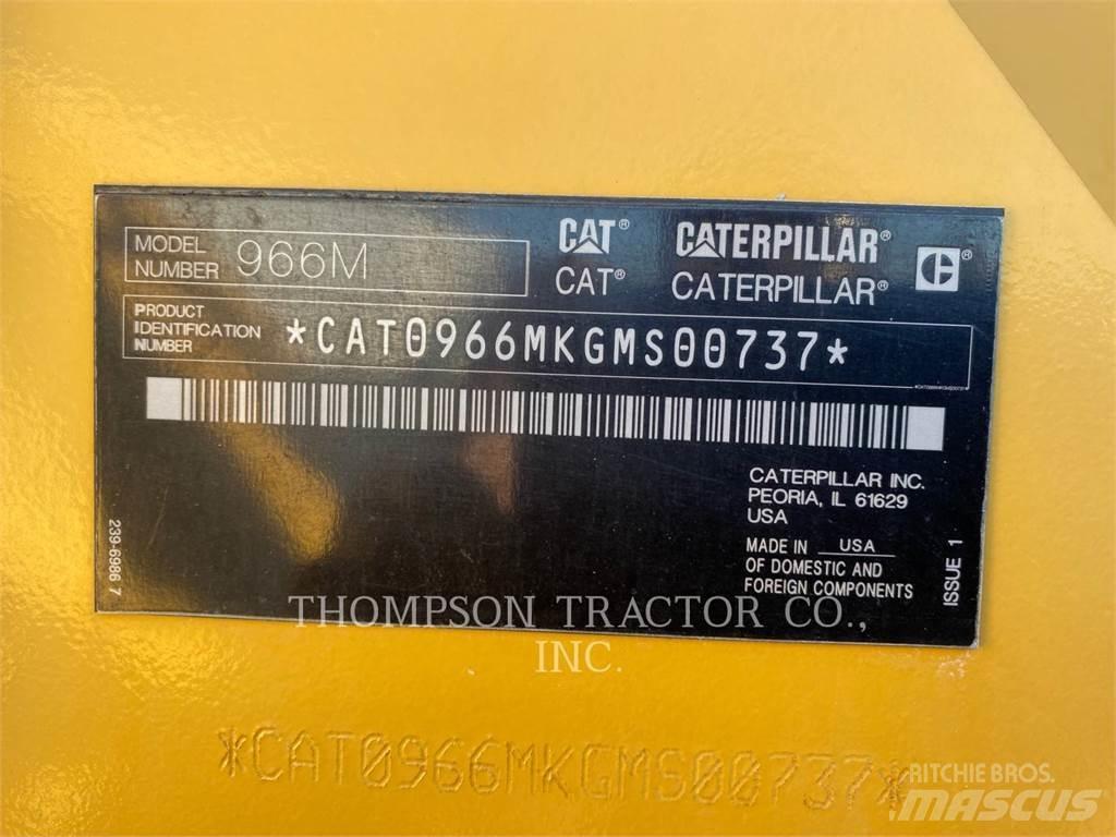 CAT 966M Фронтальные погрузчики