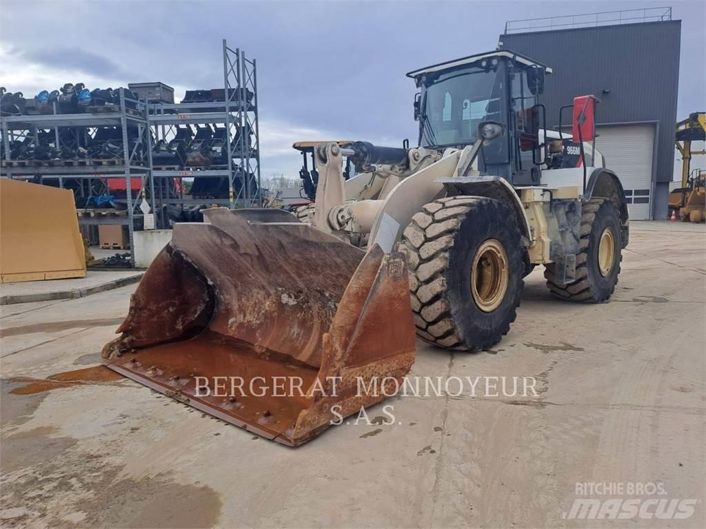 CAT 966M Фронтальные погрузчики
