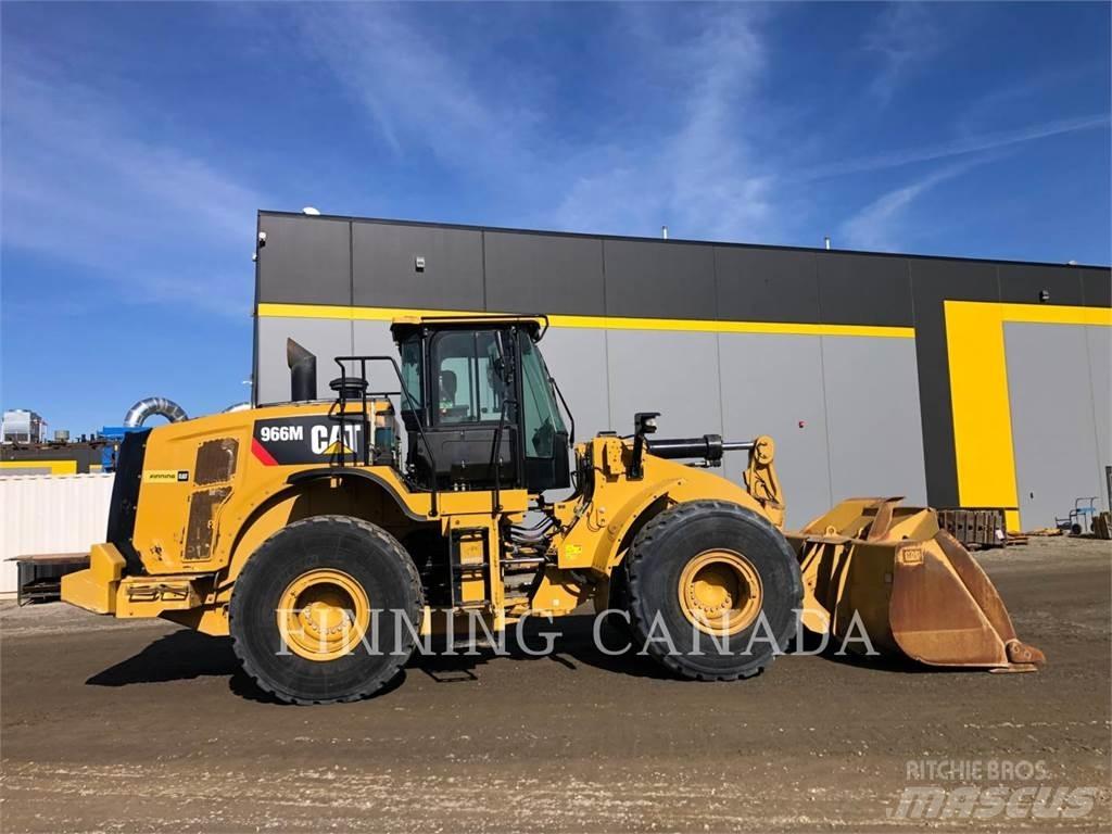CAT 966M Фронтальные погрузчики