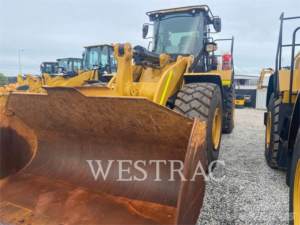 CAT 966M Фронтальные погрузчики