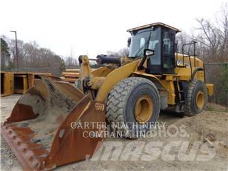CAT 966M Фронтальные погрузчики