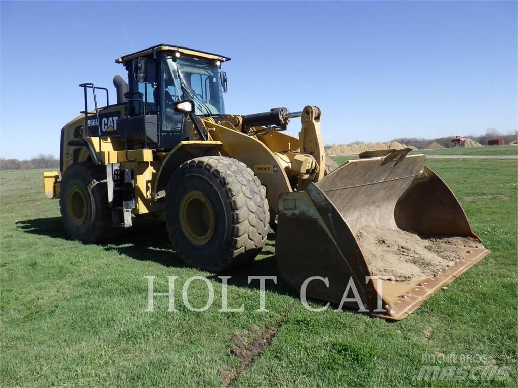 CAT 966M Фронтальные погрузчики