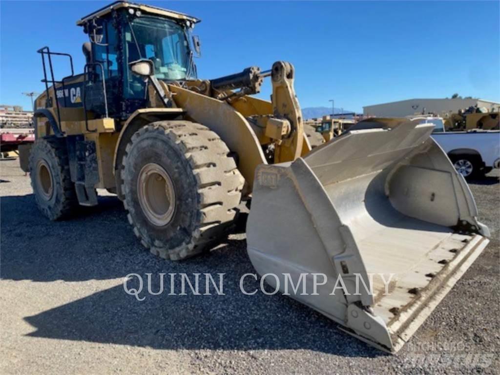 CAT 966M Фронтальные погрузчики