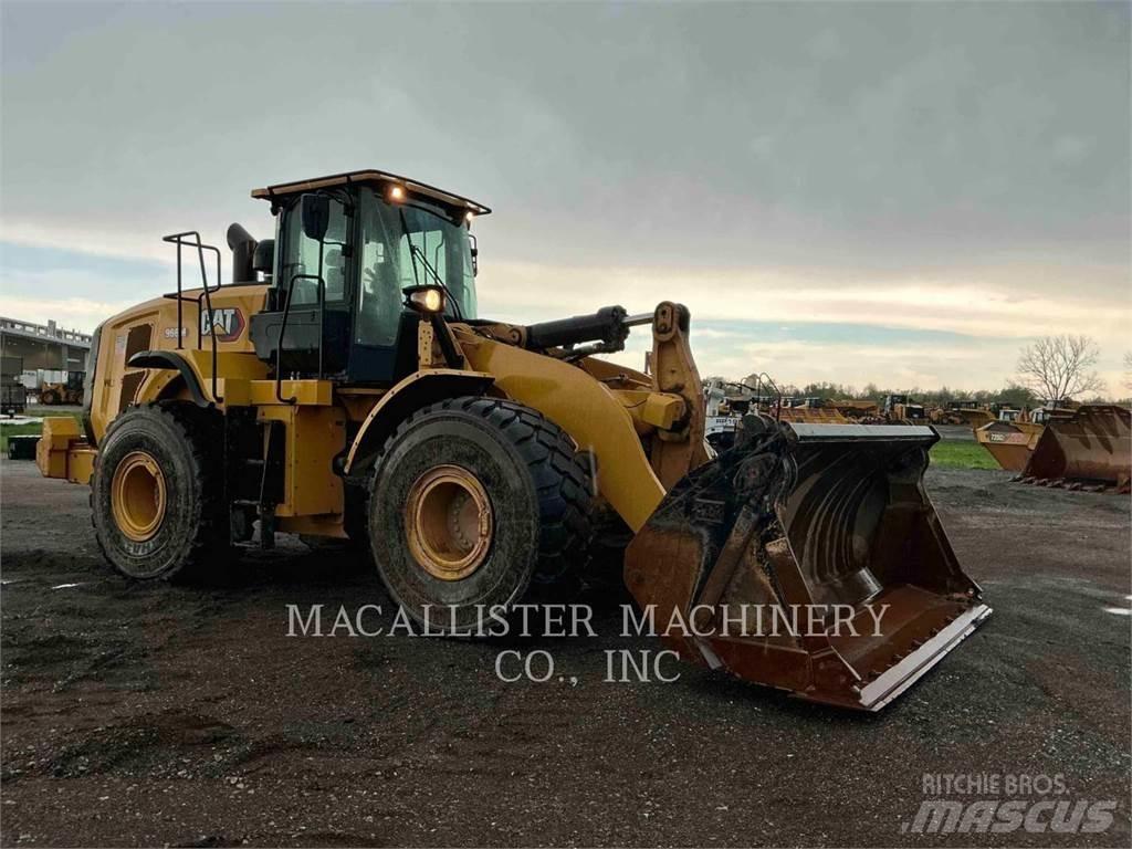 CAT 966M Фронтальные погрузчики