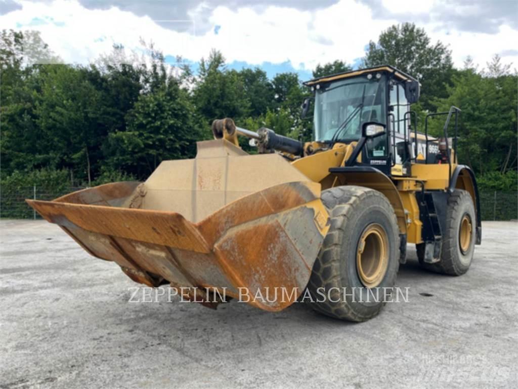 CAT 966M Фронтальные погрузчики