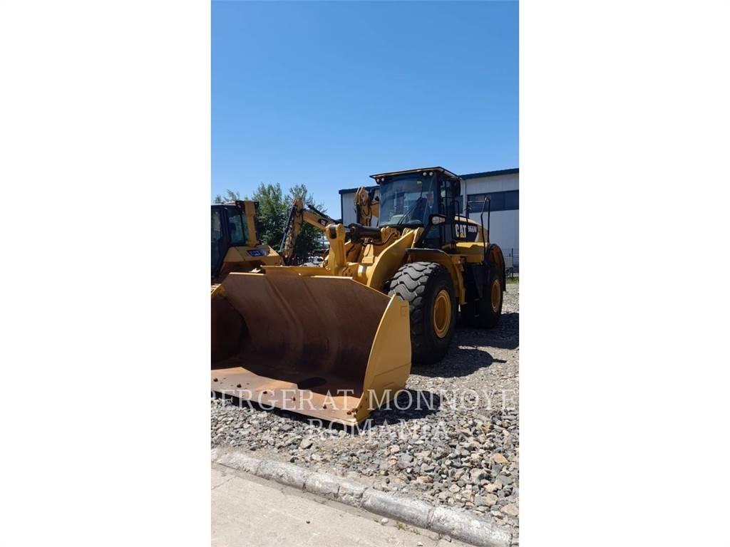 CAT 966M Фронтальные погрузчики