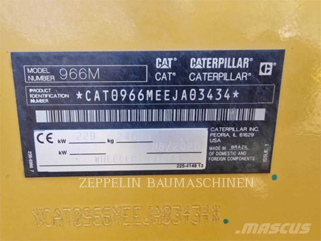CAT 966M Фронтальные погрузчики