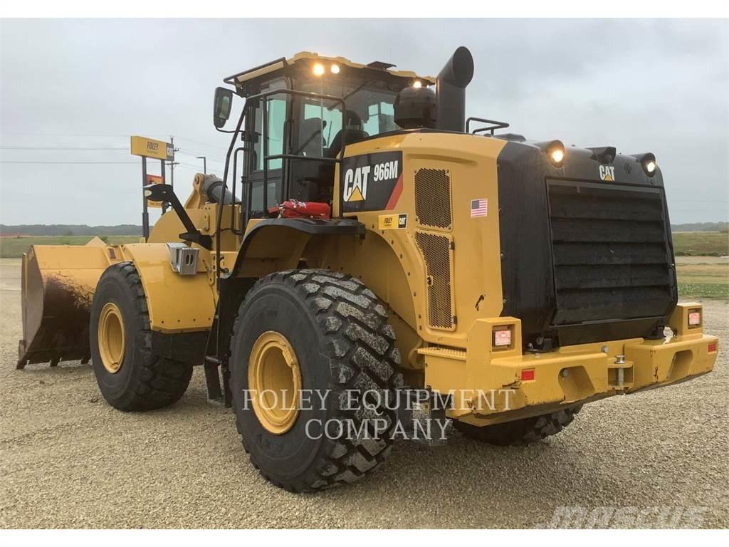 CAT 966M Фронтальные погрузчики
