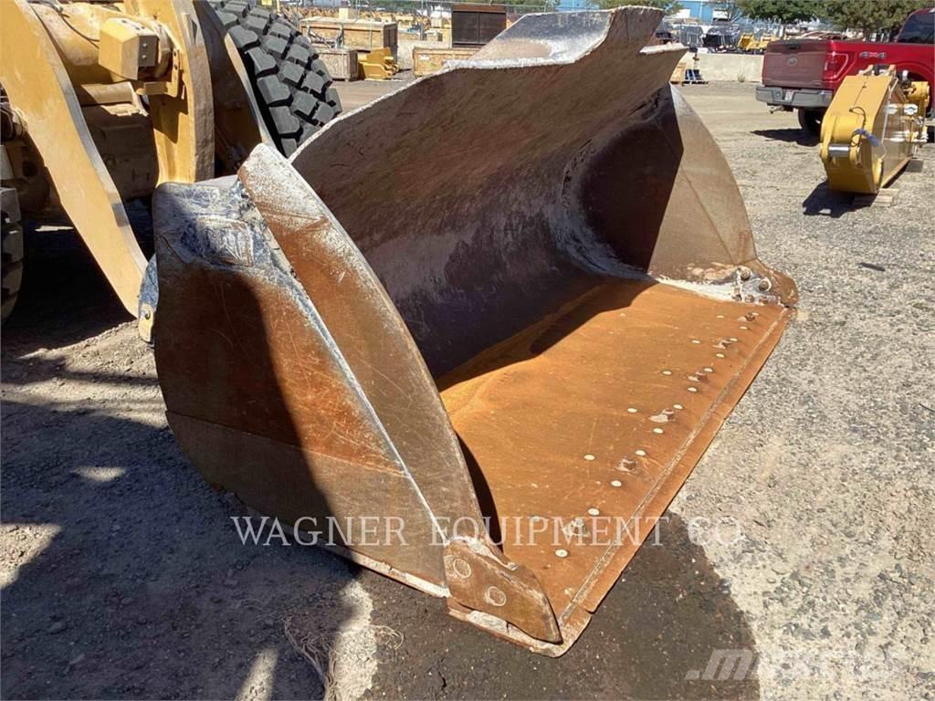 CAT 966M FC Фронтальные погрузчики